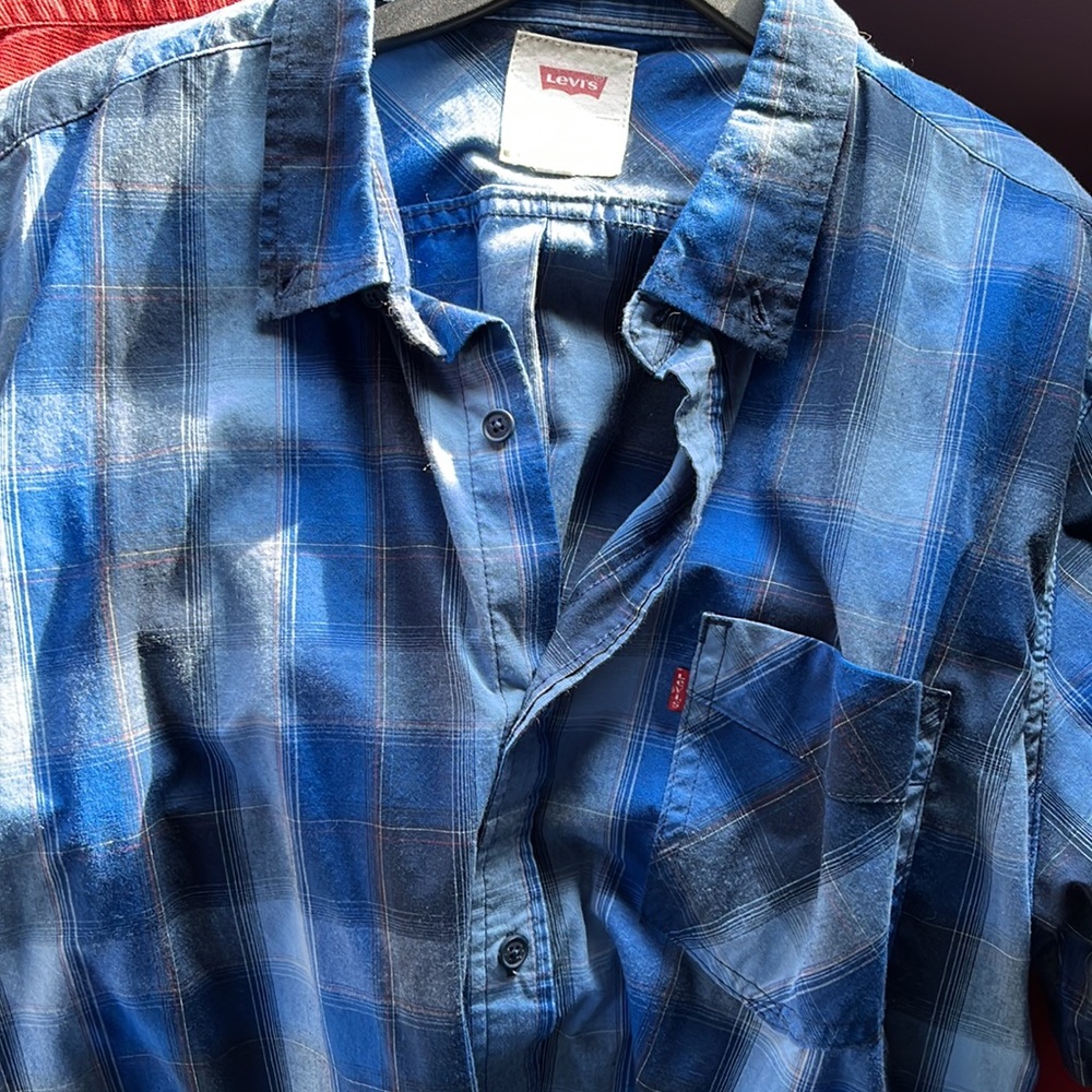 Levi’s Shortsleeved Button Down Shirt - Blue Plaid